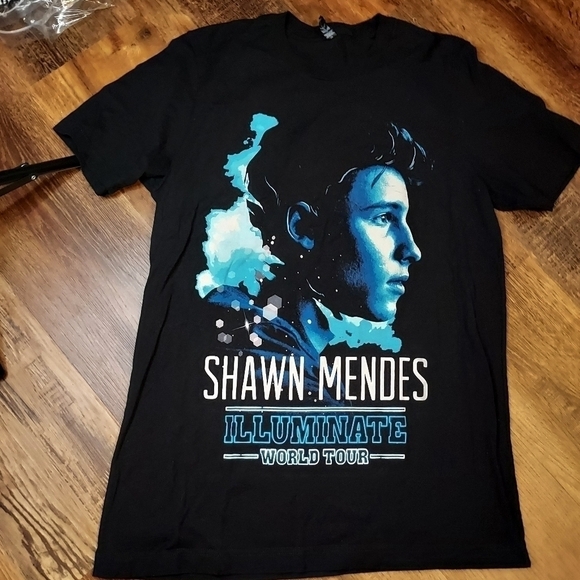 Shawn Mendes Illumnate world Tour large - Picture 9 of 15